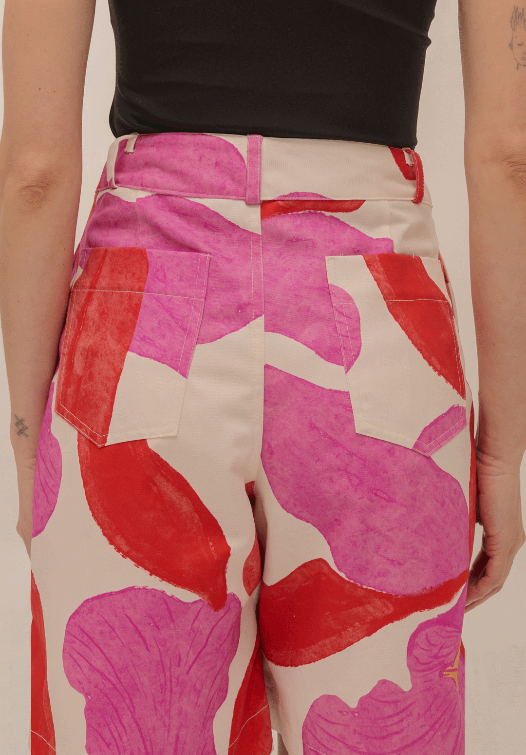 Flor de Mayo Short